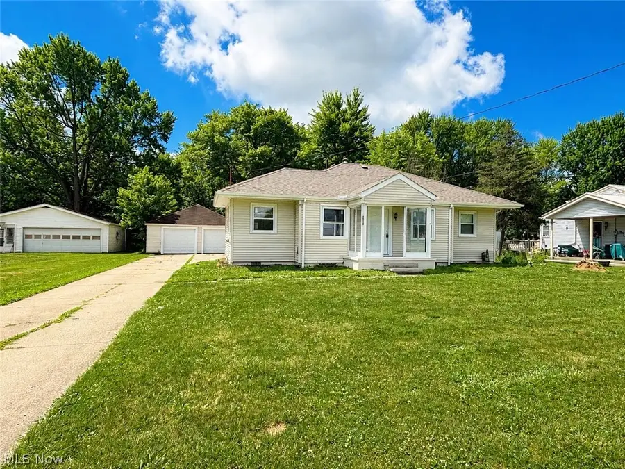 2516 Weir, Warren, OH 44483 - #2