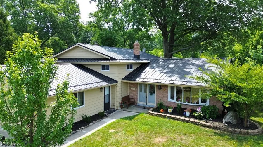 26673 Sudbury Drive, North Olmsted, OH 44070 - #2