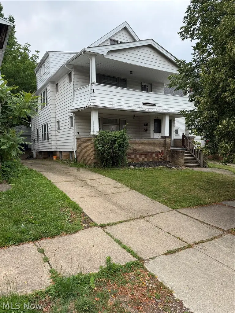 1594 Victoria Avenue, Lakewood, OH 44107 - #1