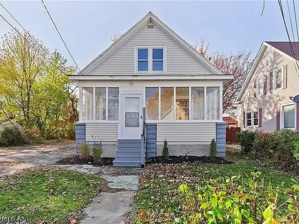 825 Michigan, Ashtabula, OH 44004