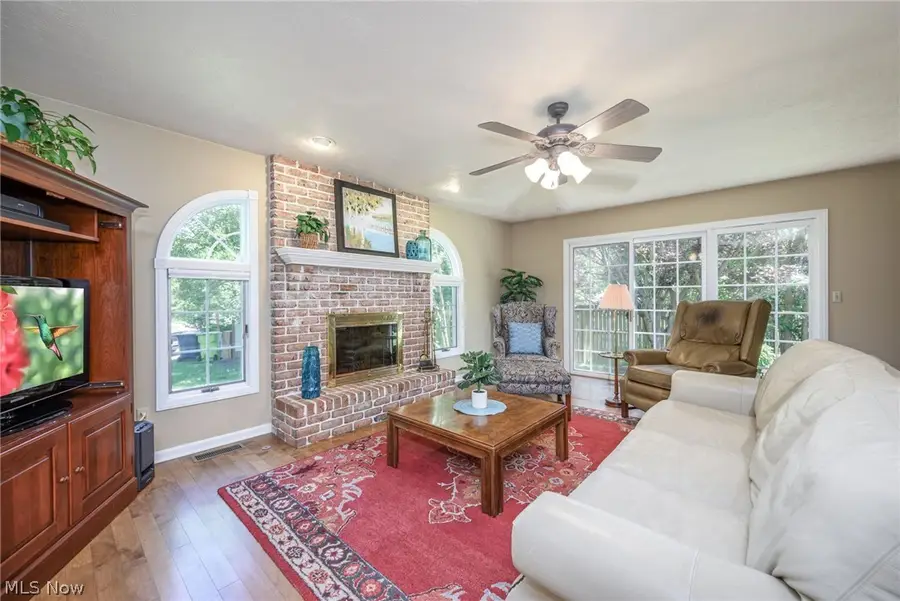 812 Martindale Drive, Tallmadge, OH 44278 - #2