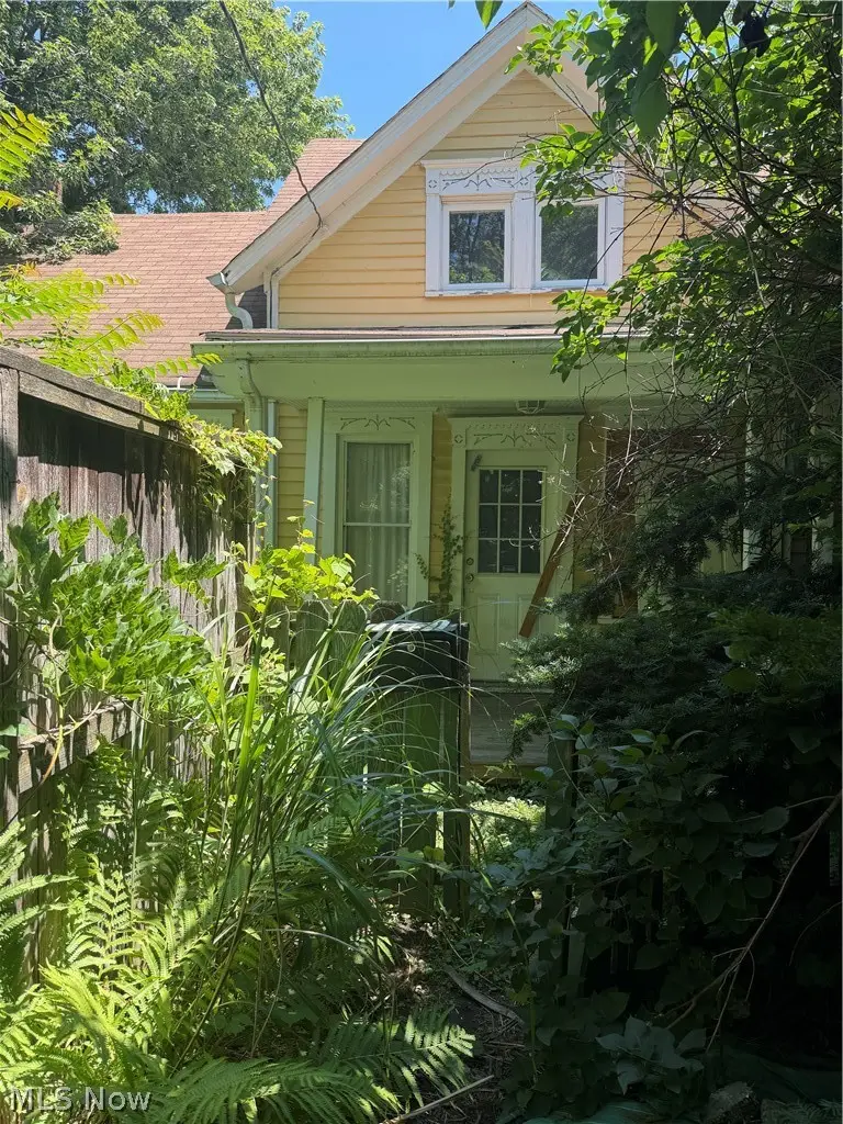 1931 W 57th Street, Cleveland, OH 44102 - #1