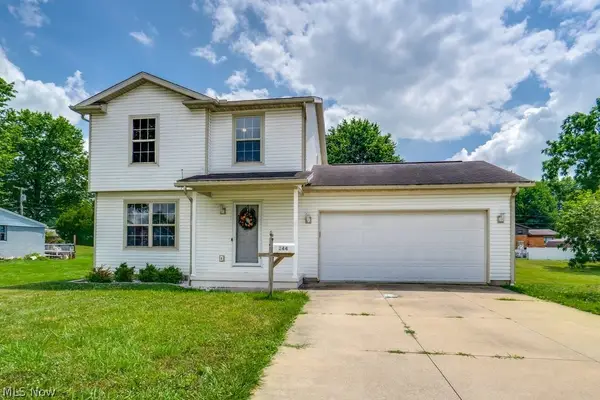 344 2nd Sw Street, Brewster, OH 44613