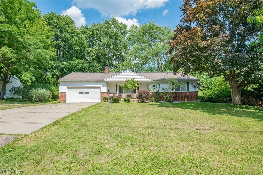 2951 Stanley Road, Fairlawn, OH 44333 - #1