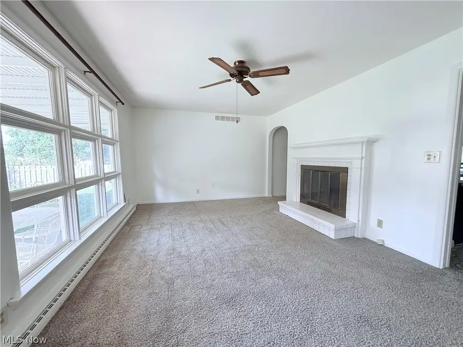 426 W Oregon Avenue, Sebring, OH 44672 - #2
