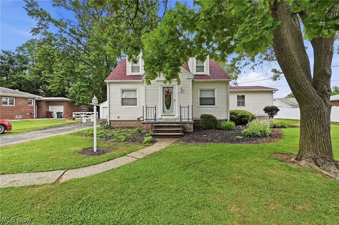 369 E 46th Street, Lorain, OH 44052 - #1