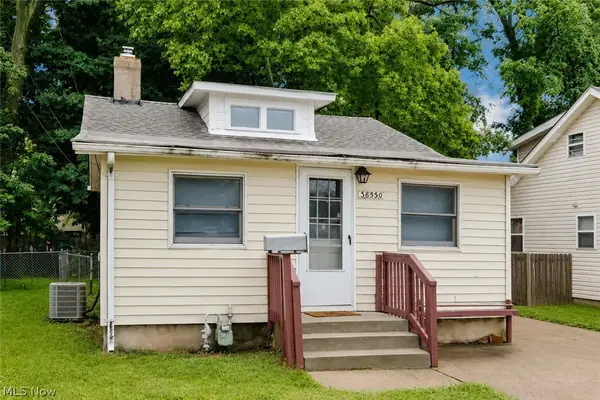 38530 Plains Court, Willoughby, OH 44094