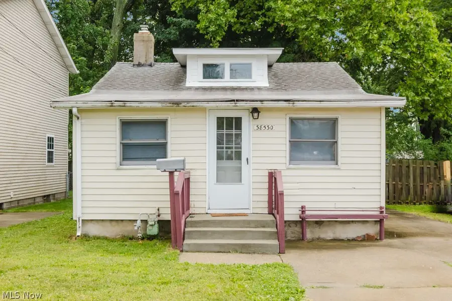 38530 Plains Court, Willoughby, OH 44094 - #3