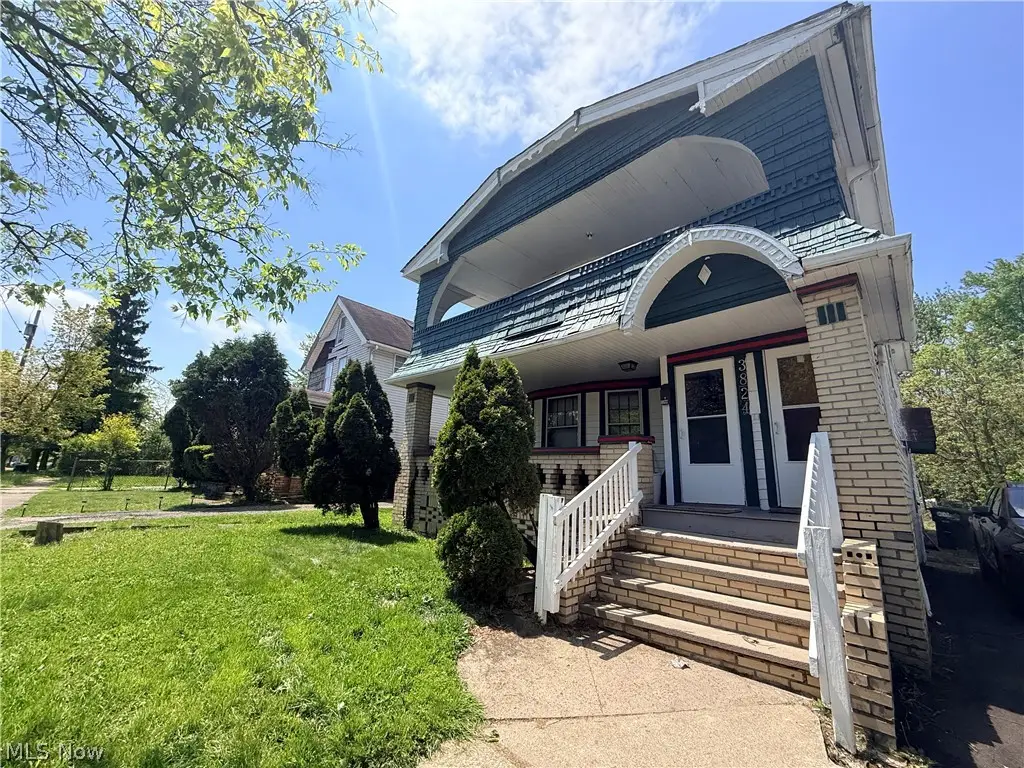 3824 E 142nd Street, Cleveland, OH 44128 - #1