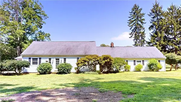 9601 Metcalf Road, Waite Hill, OH 44094