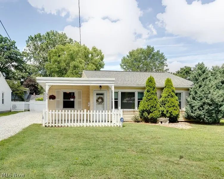 349 Stanford Street, Akron, OH 44314 - #1