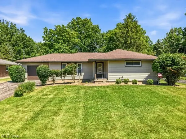 2171 Garden Drive, Wickliffe, OH 44092 - #1