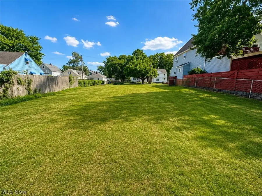 1714 Treadway Avenue, Cleveland, OH 44109 - #2