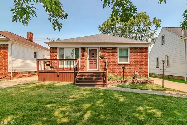 5814 Sunderland Drive, Parma, OH 44129