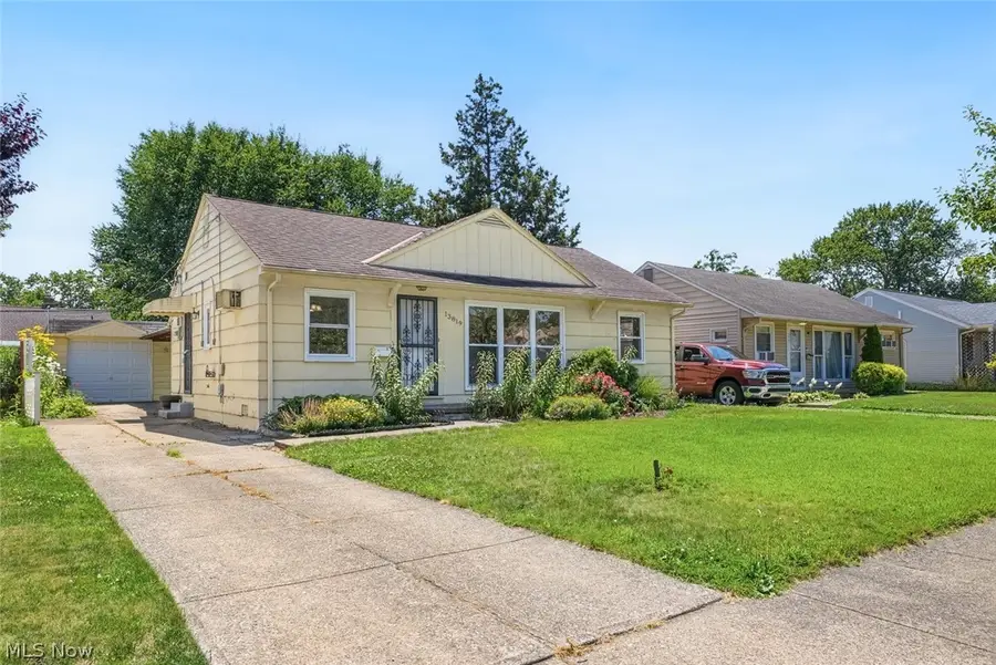 13819 Elsetta Avenue, Cleveland, OH 44135 - #2