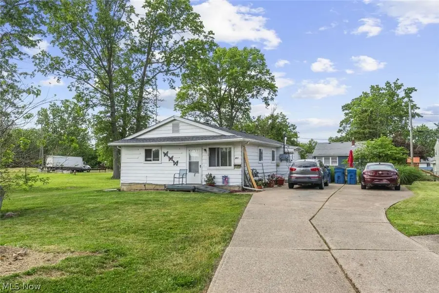 1857-1859 E 39th Street, Lorain, OH 44055 - #2