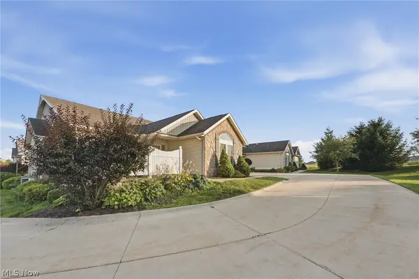 1860 Blackberry Lane, Orrville, OH 44667