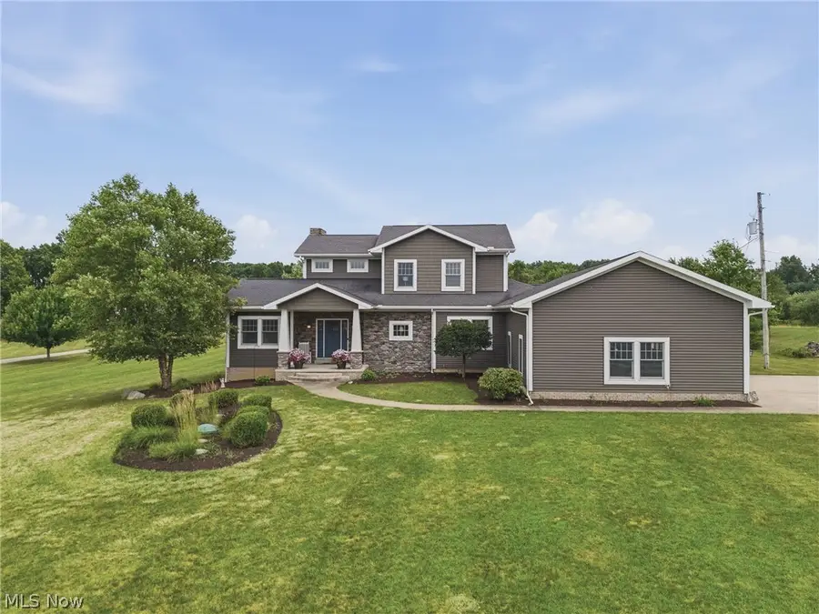 9288 Columbus Ne Road, Louisville, OH 44641 - #2