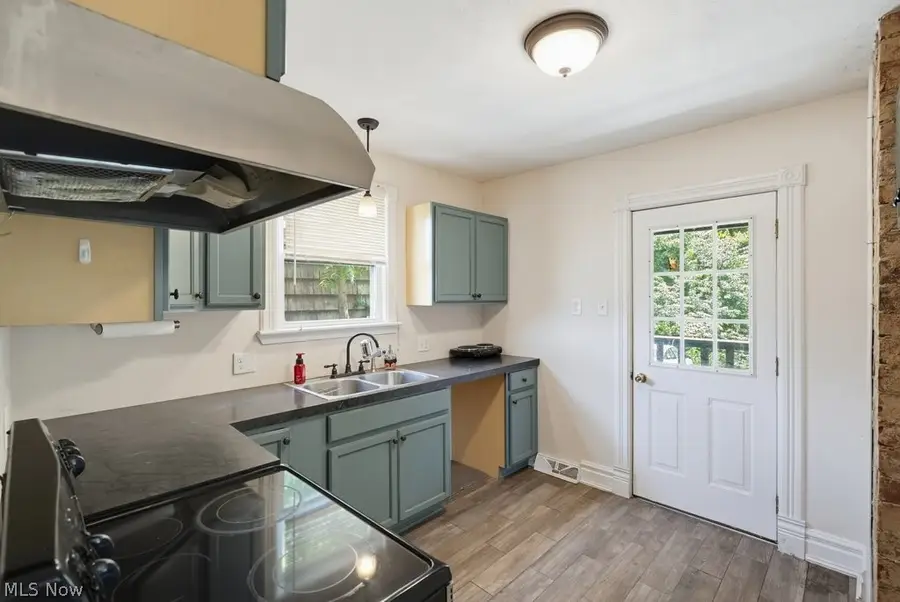 701 E Lincolnway, Minerva, OH 44657 - #3