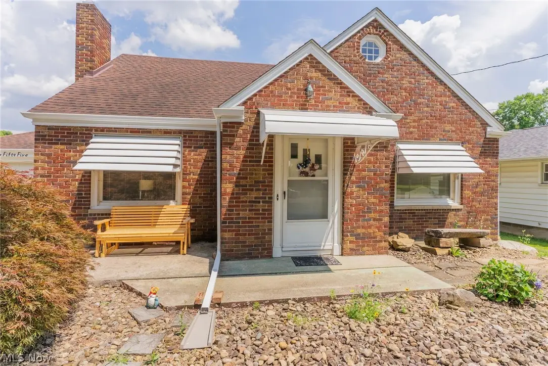 255 Grandview Avenue, Hubbard, OH 44425 - #1