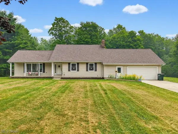 11187 Taylor May Road, Chagrin Falls, OH 44023