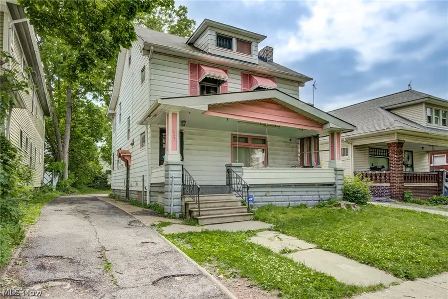 3535 E 108th Street, Cleveland, OH 44105 - #3