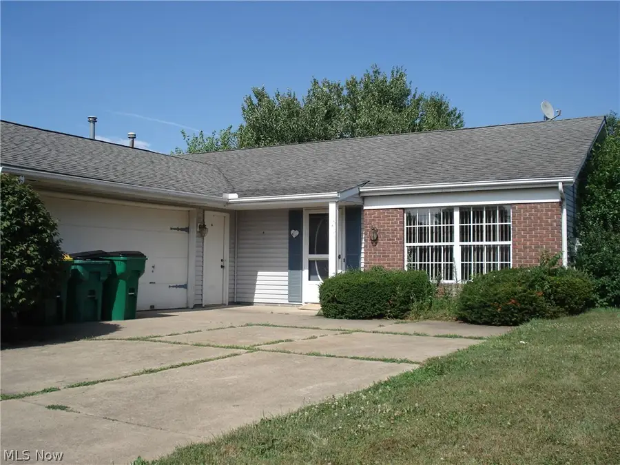 262 W Parkway Drive, Madison, OH 44057 - #2