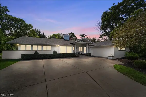 24690 Shaker Boulevard, Beachwood, OH 44122