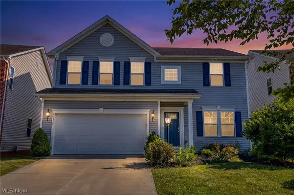 10359 Fox Hollow Circle, Twinsburg, OH 44087