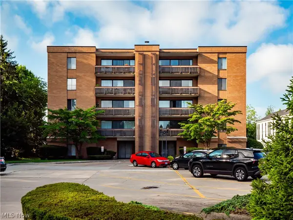 22555 Center Ridge Road #202, Rocky River, OH 44116
