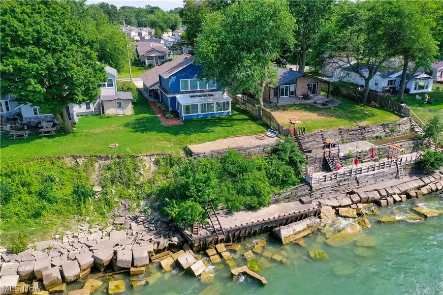 38847 Sunset Trail, Willoughby, OH 44094 - #3