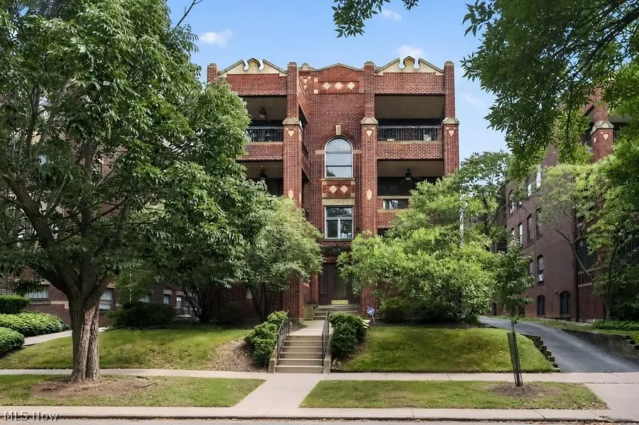 2476 Derbyshire Road #8, Cleveland Heights, OH 44106 - #1