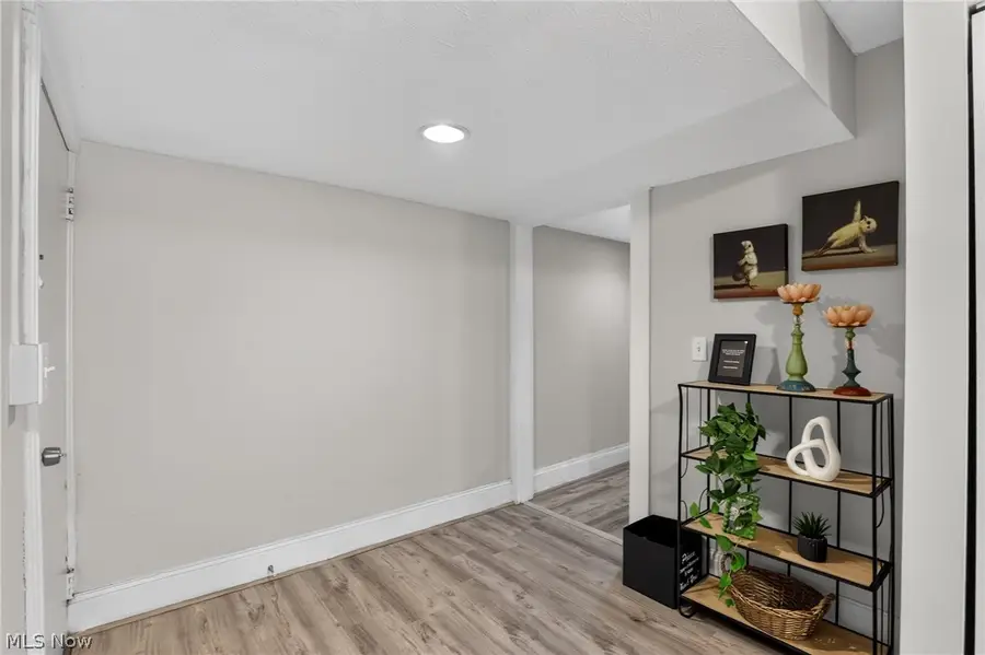 2476 Derbyshire Road #8, Cleveland Heights, OH 44106 - #2