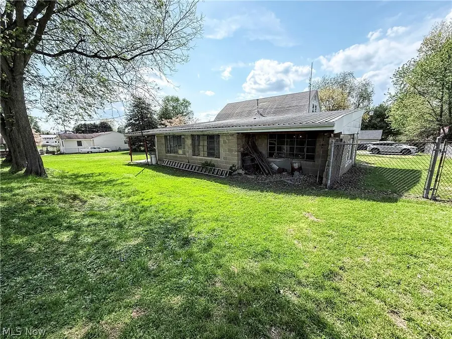 2504 12th Street, Vienna, WV 26105 - #3