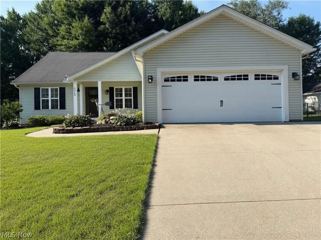 3312 Pine Ridge Drive, Ravenna, OH 44266 - #1