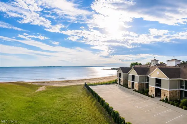 3191 N Beach Towne Court, Port Clinton, OH 43452
