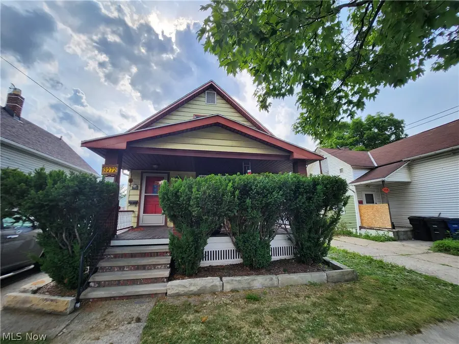 3272 W 48th Street, Cleveland, OH 44102 - #2