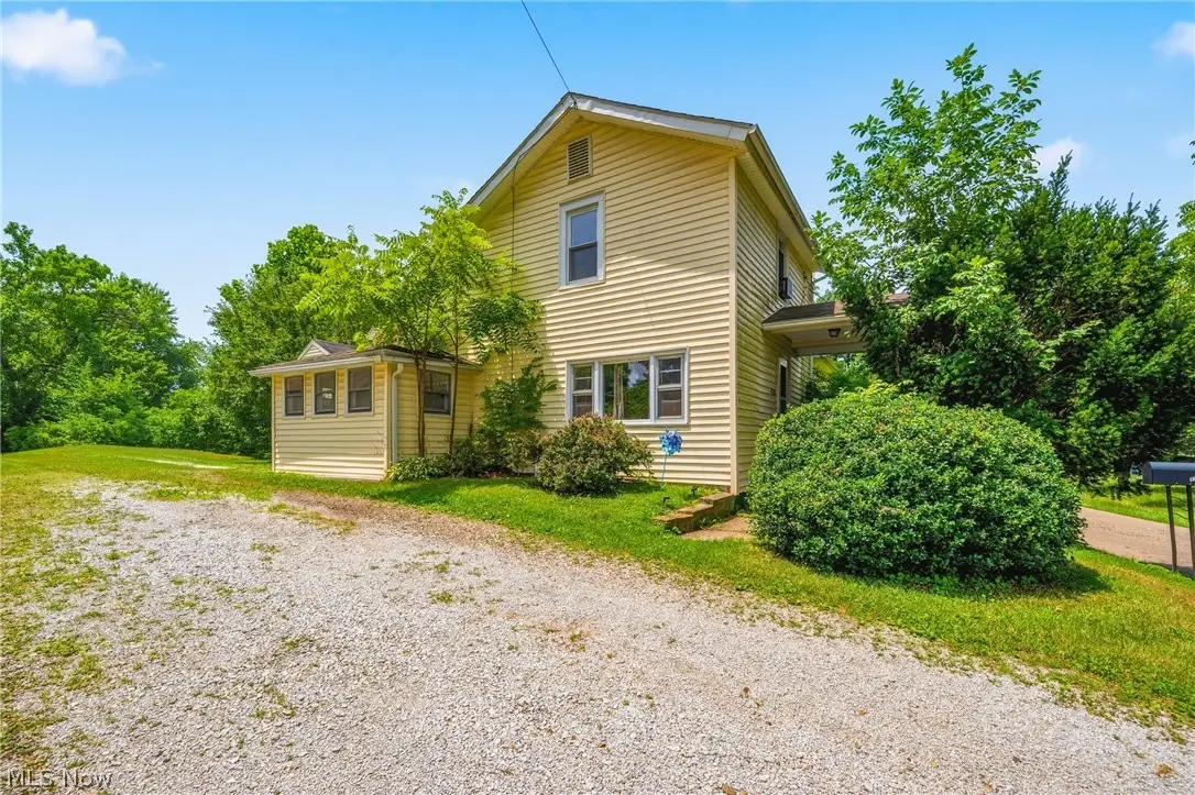 1476 Kracker Nw Street, Massillon, OH 44646 - #1