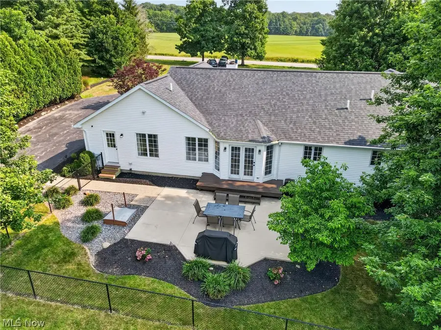 13821 Chardon Windsor Road, Chardon, OH 44024 - #3