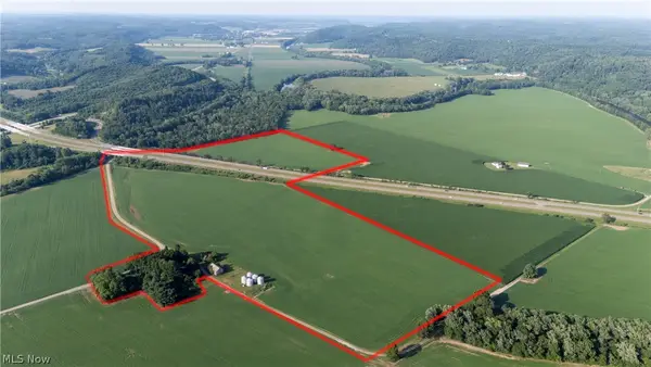 4748 Stark Patent Sw Road, Newcomerstown, OH 43832