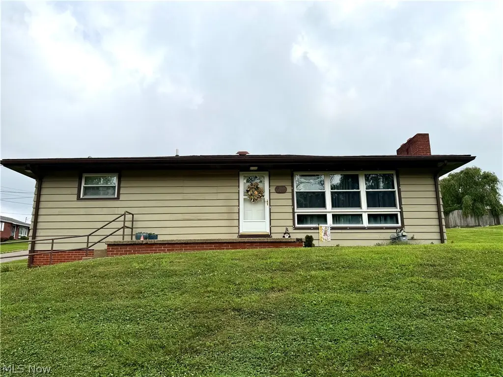122 White Bell Circle, Wellsburg, WV 26070 - #1