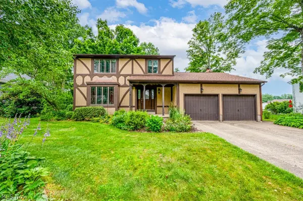 8402 Weathered Wood Trail, Poland, OH 44514