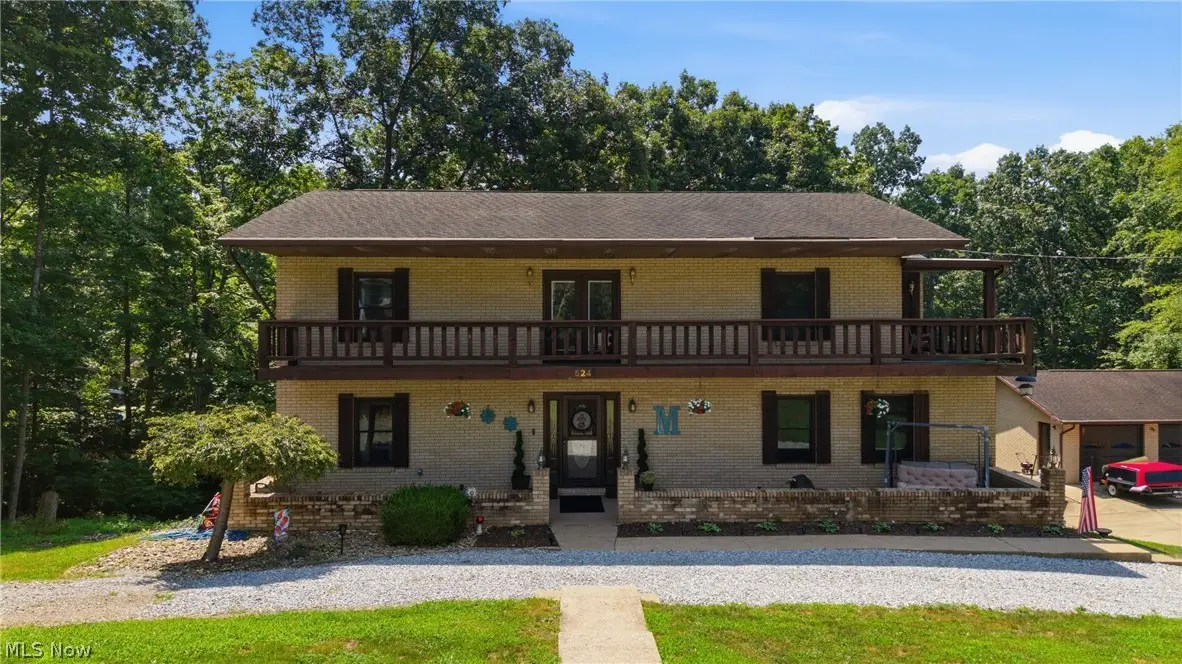 524 Ridgewood Boulevard, Belpre, OH 45714 - #1