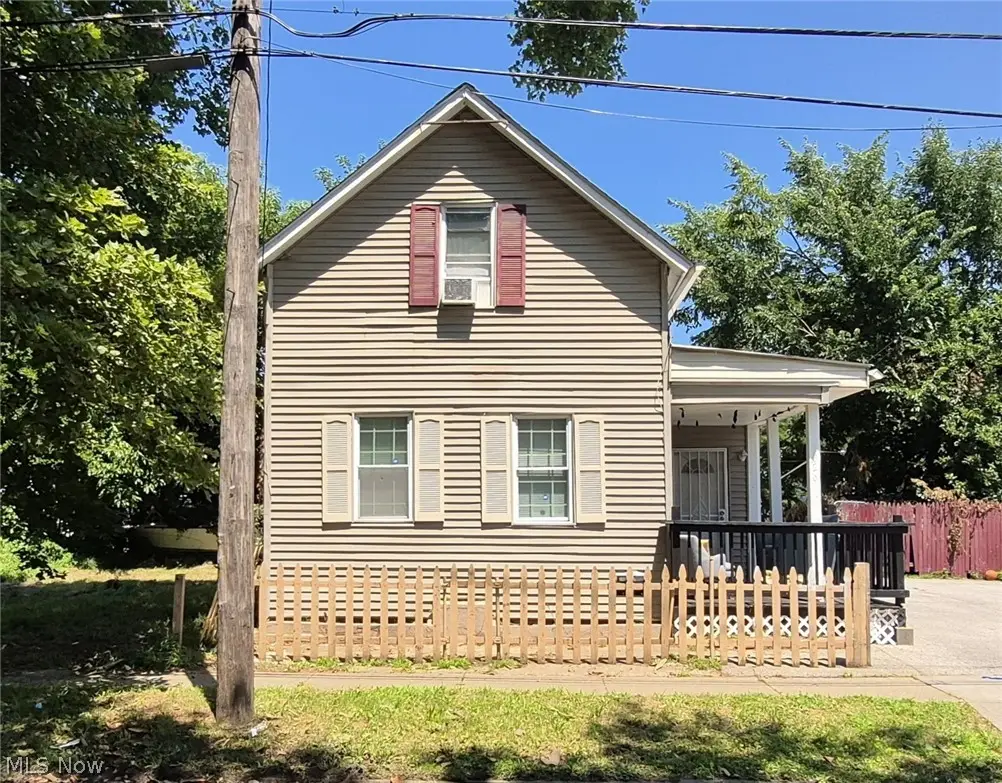3026 Erin Avenue, Cleveland, OH 44113 - #1