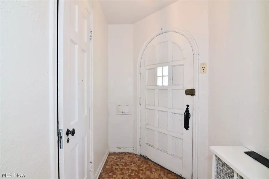 3027 Euclid Heights Boulevard, Cleveland Heights, OH 44118 - #2