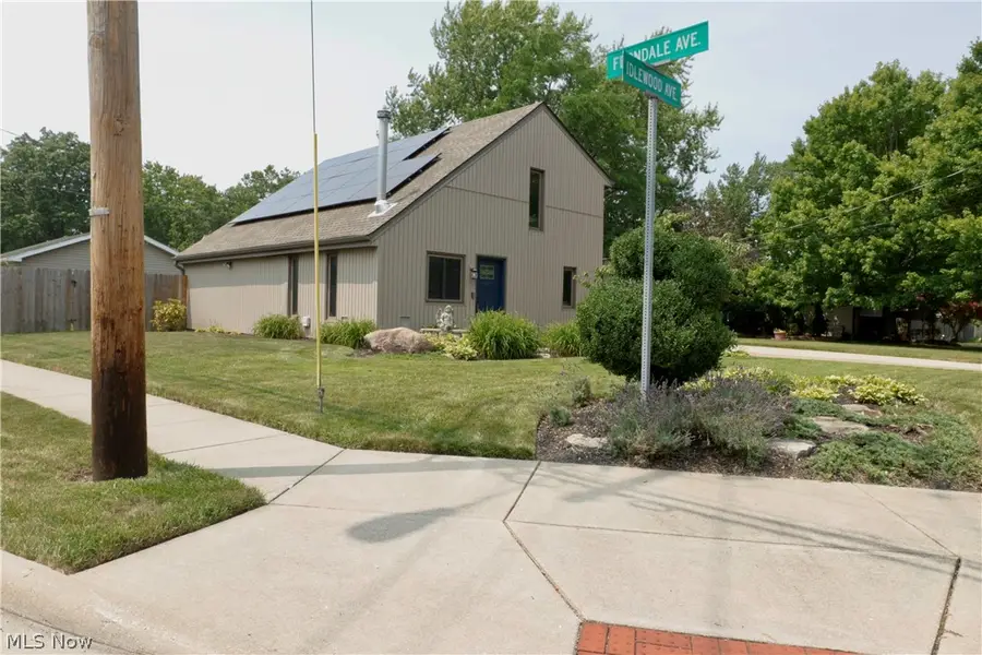 788 Idlewood Avenue, Sheffield Lake, OH 44054 - #2
