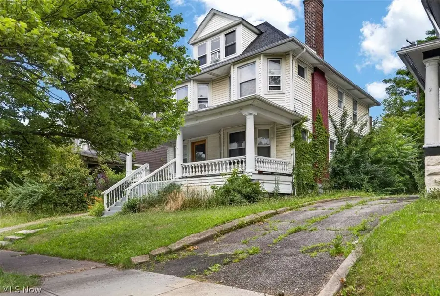 1901 Wadena Street, East Cleveland, OH 44112 - #2