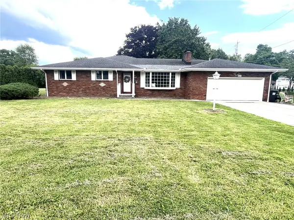 4423 Barrington Drive, Austintown, OH 44515