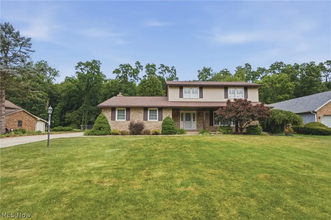 1581 Pine Cone Nw Street, North Canton, OH 44720 - #1