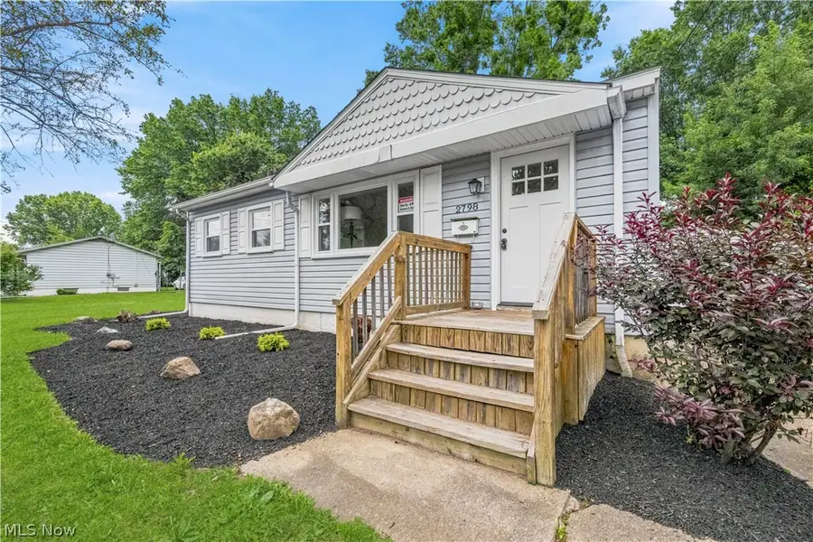 2798 Randolph Nw Street, Warren, OH 44485 - #3